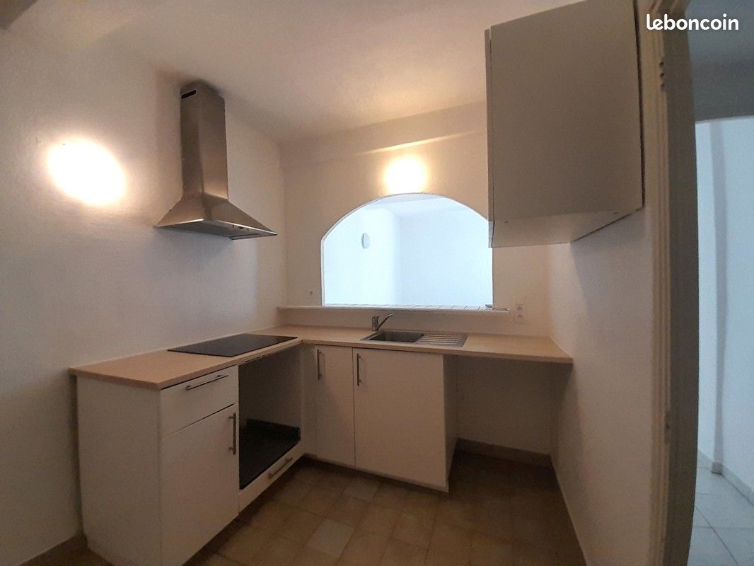 Appartement 1 pièce 24 m² · à Carpentras · 24 m² · 341 €/mois