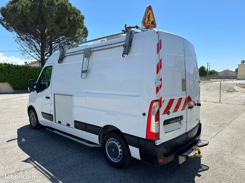 Renault master L2H2 170 CV 2019 (image 2)