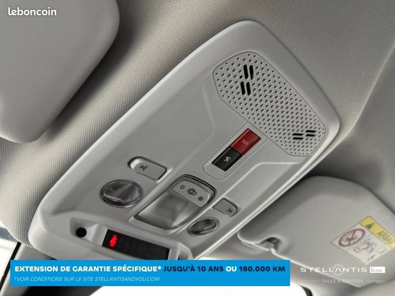 Peugeot 2008 PureTech 130 S&S EAT8 Allure Business (image 33)