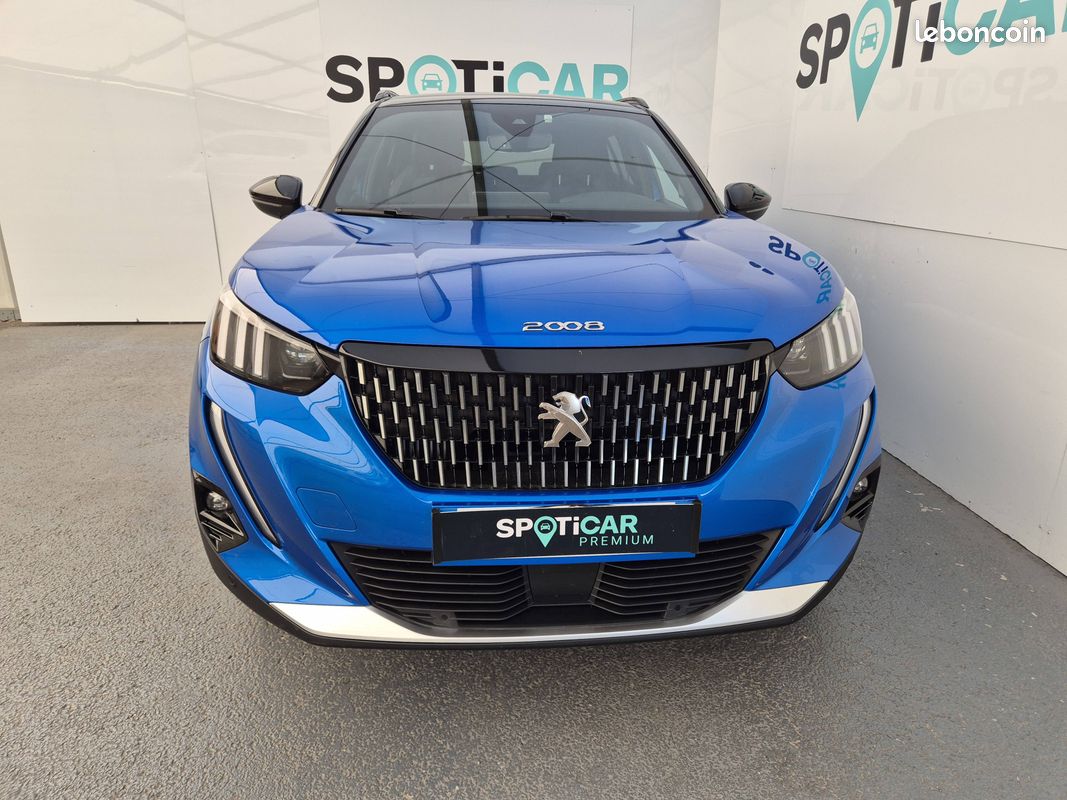 PEUGEOT 2008 PureTech 130 S&S EAT8 GT (image 2)