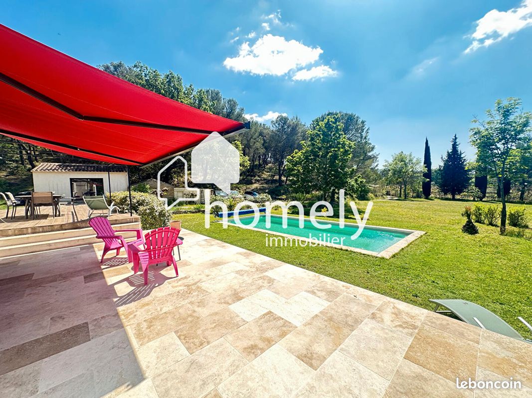 Maison 5 pièces 174 m² · à Rognes · 174 m² · 815 000 €