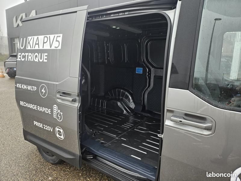 Kia PV5 Cargo L 163ch 71,2kWh Plus (image 9)