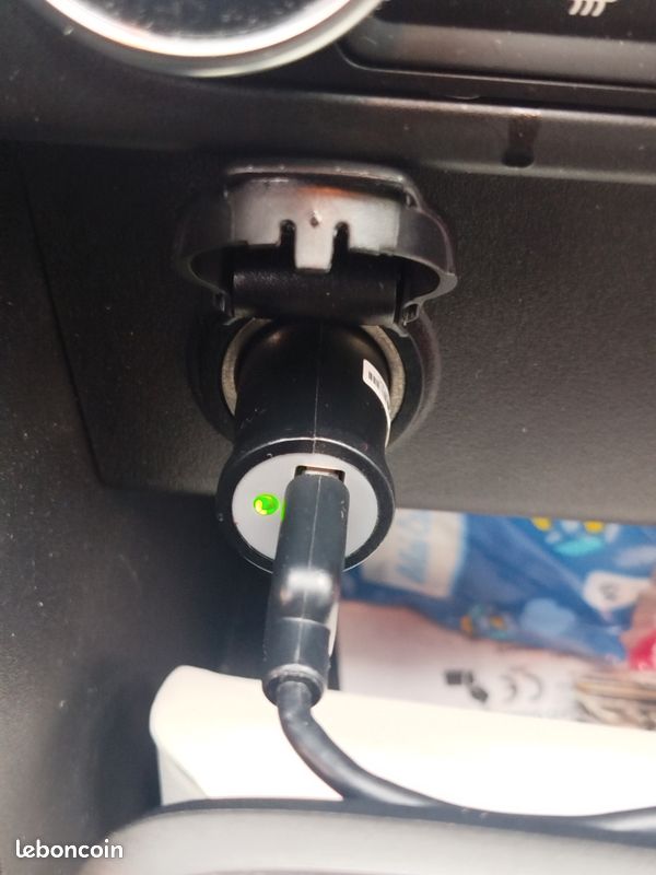 GPS TomTom GO 50 Europe complet – Boîte + support + chargeur (image 6)