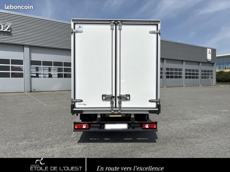 Iveco Daily 35S Fg DAILY 3.0 150CH 35S Multijet FRIGO (image 6)