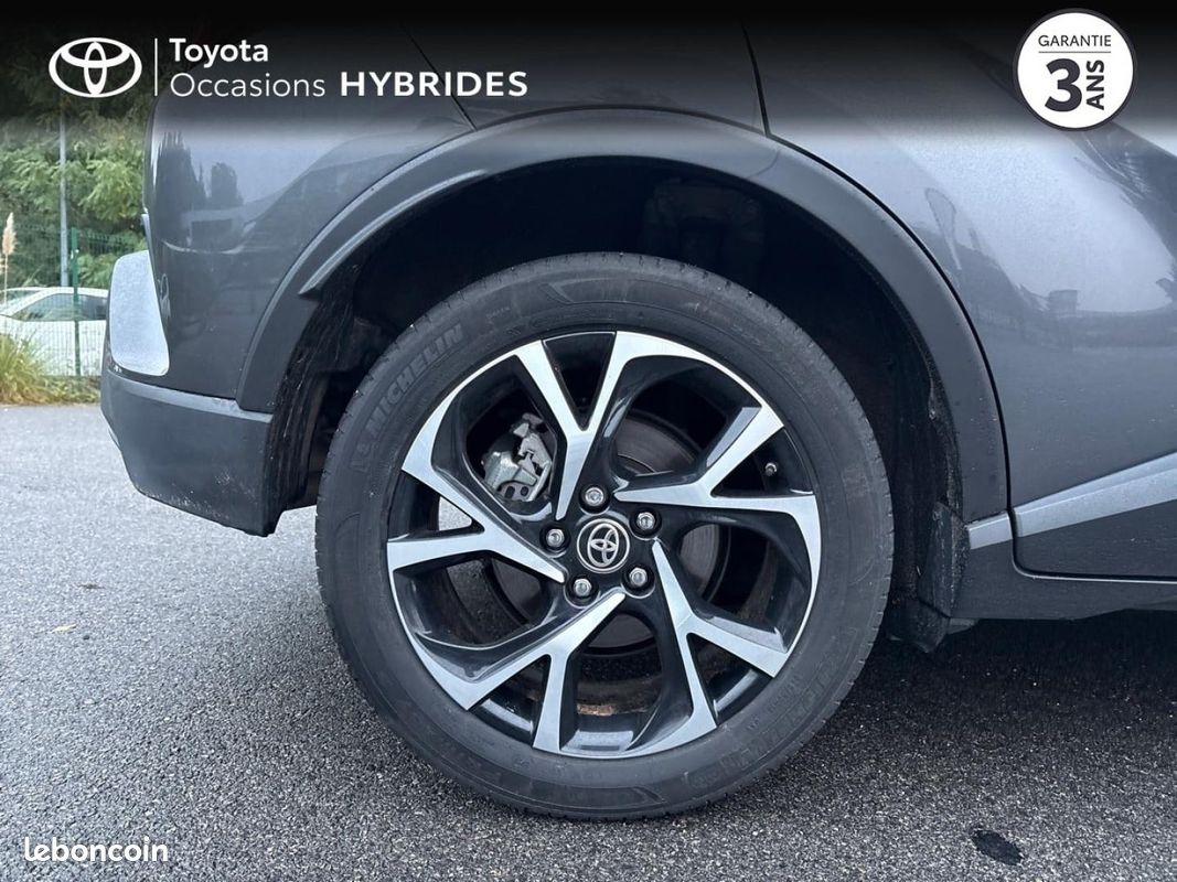 Toyota C-HR 122h Edition 2WD E-CVT RC18 (image 16)