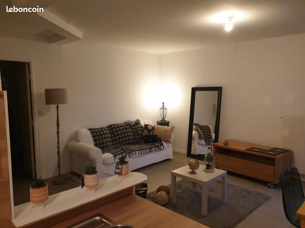 Appartement 3 pièces 79 m² · à Villeneuve-d'Ascq · 79 m² · 1 104 €