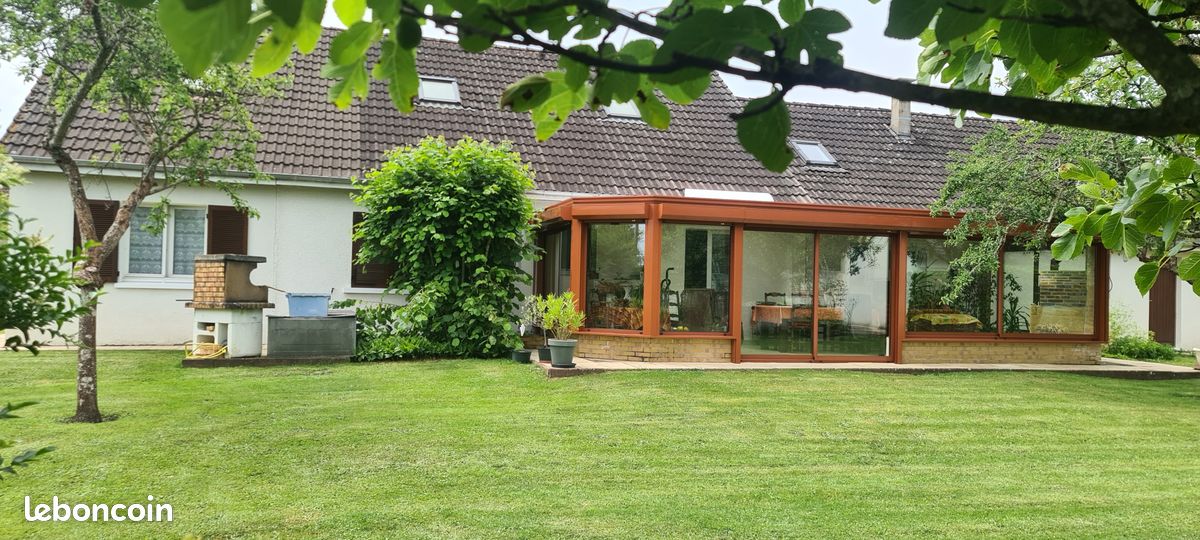 Maison 8 pièces 180 m² · à Le Poinçonnet · 180 m² · 259 000 €