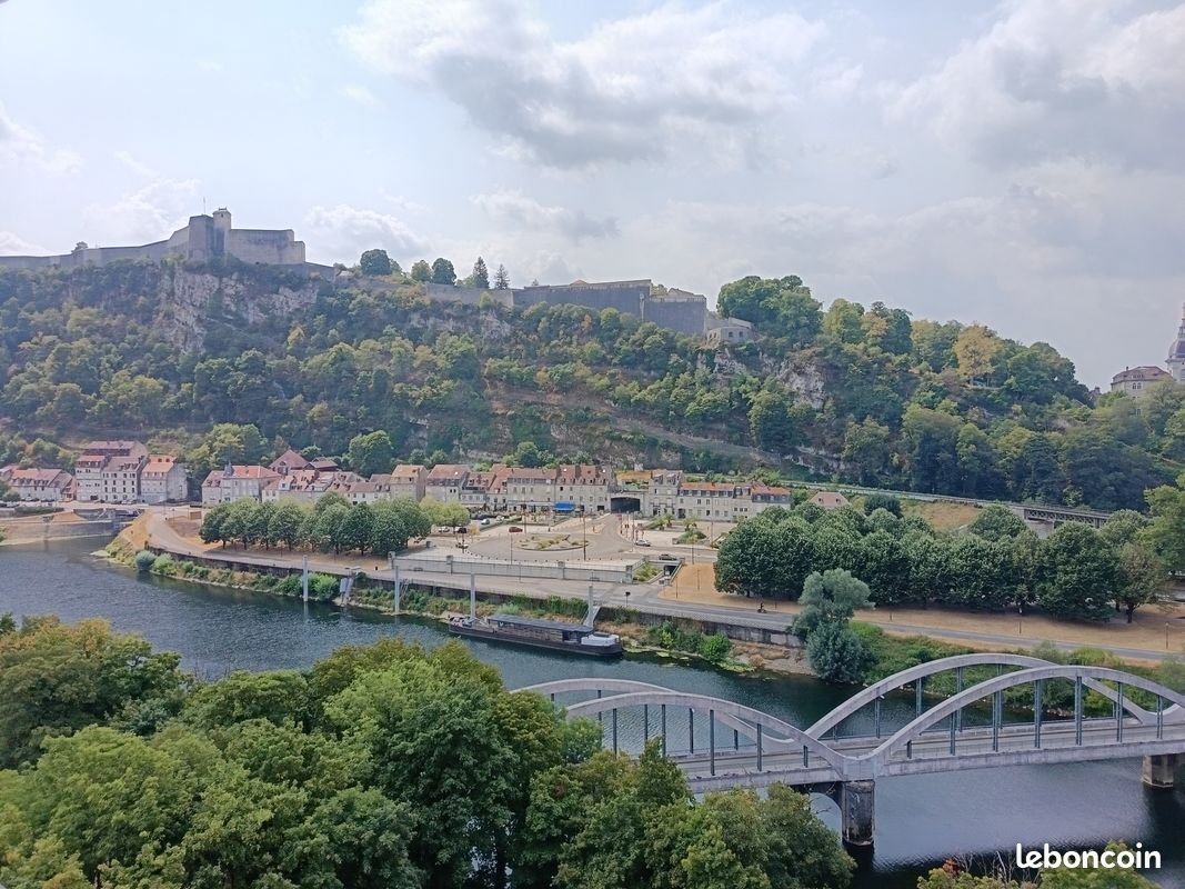 Appartement 3 pièces 64 m² · à Besançon · 64 m² · 960 €