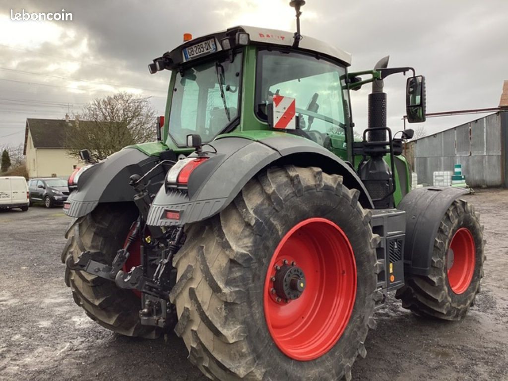 Fendt 826 (image 3)