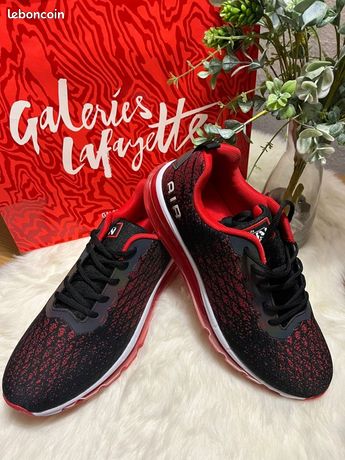 Baskets Newton Motion III - Running Homme Pointure 12 (46 EU) - Bleu/Noir/Rouge - Occasion Bon état