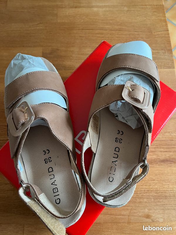 Sandales Femme Gibaud Cirella T 39 - Cuir Noir, Talon Bas Confortable, Neuves Avec Boîte