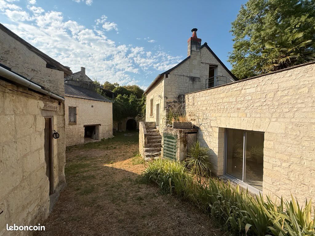 Maison 4 pièces 139 m² · à Doué-en-Anjou · 139 m² · 231 500 €