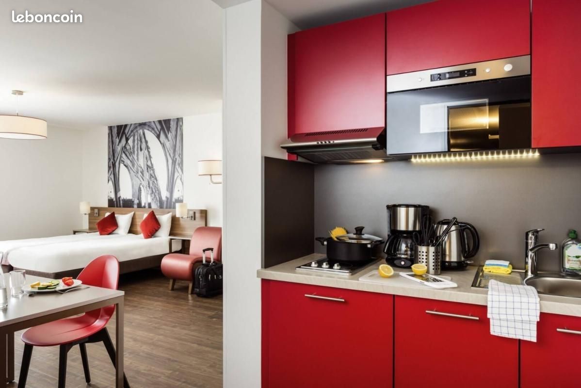 Appartement 1 pièce 25 m² · à Courbevoie · 25 m² · 1 300 €