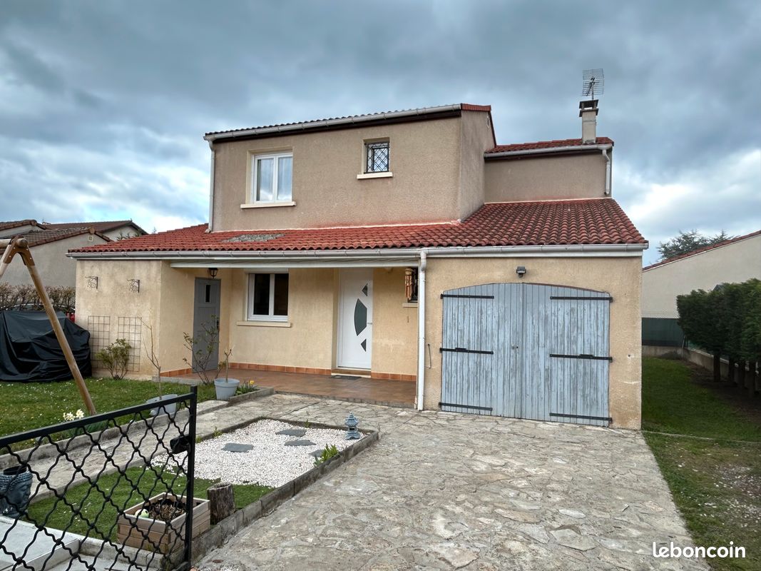 Maison 5 pièces 87 m² · à Issoire · 87 m² · 228 700 €