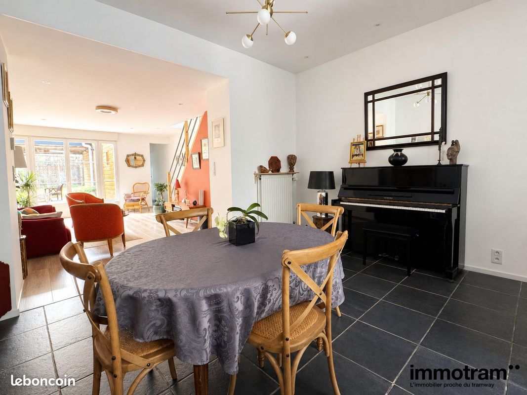 Maison 5 pièces 131 m² · à Tourcoing · 131 m² · 293 000 €