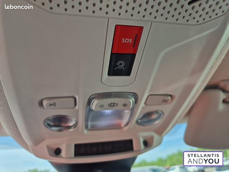 Citroën C4 BlueHDi 130 S&S EAT8 Feel Pack (image 9)
