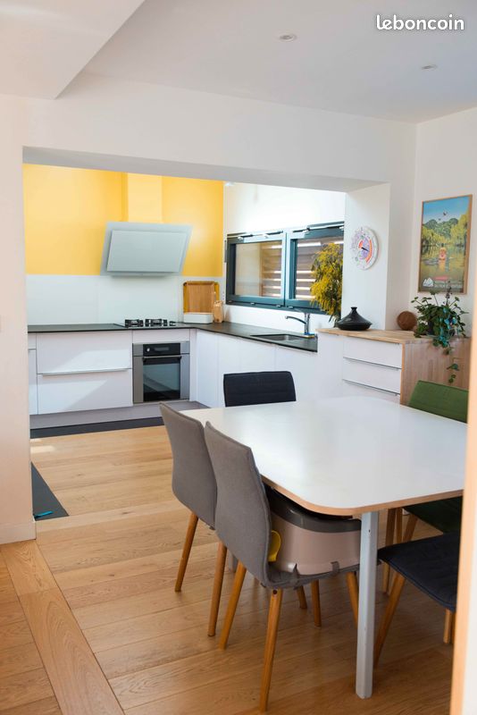 Maison 4 pièces 100 m² · à La Rochelle · 100 m² · 1 950 €