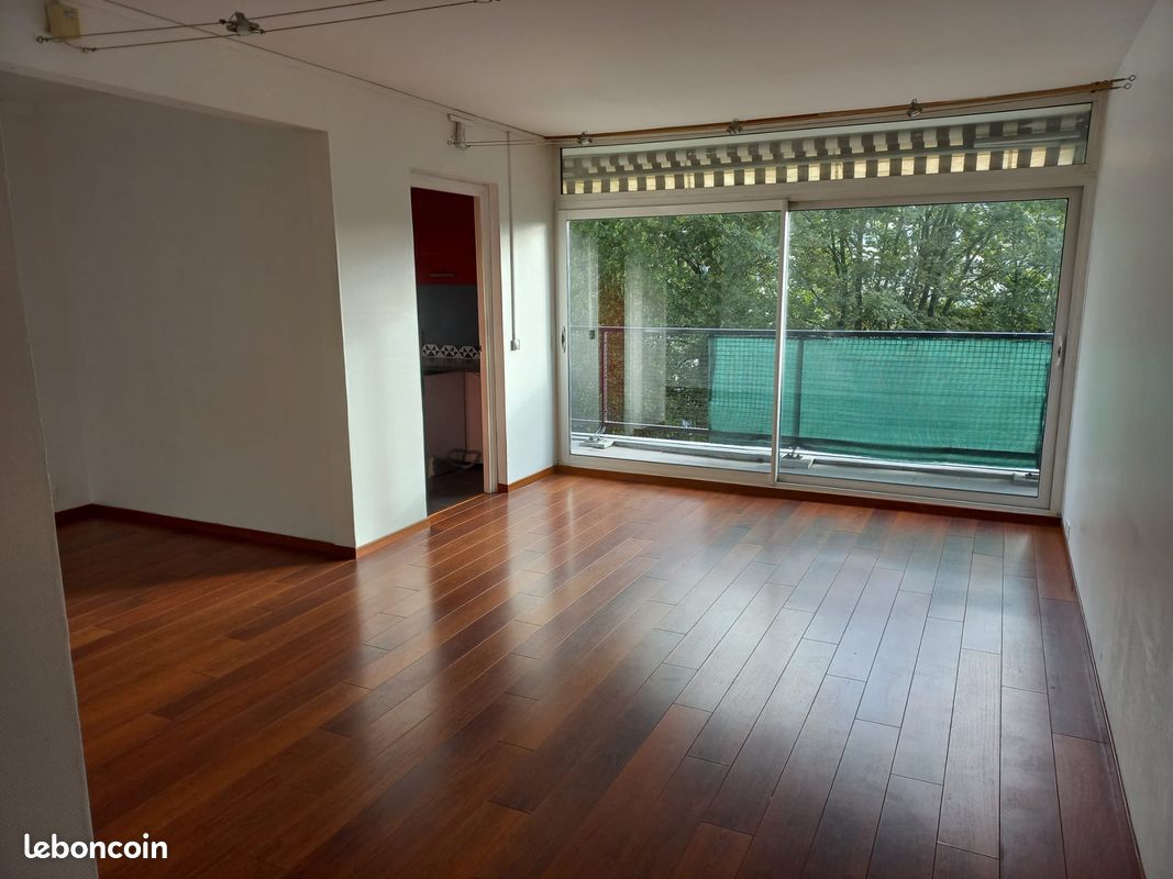 Appartement 1 pièce 43 m² · à Croix · 43 m² · 720 €/mois
