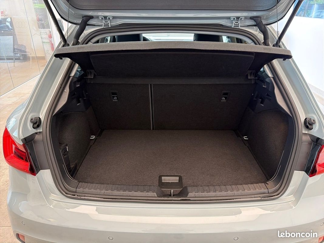 AUDI A1 Sportback 30 TFSI 116 ch S tronic 7 Avus (image 22)