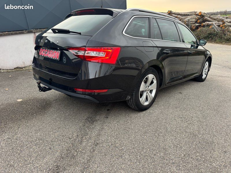 🚘 Skoda superb 2.0 tdi 150 ch toit ouvrant 14 158 HT🚘 (image 6)