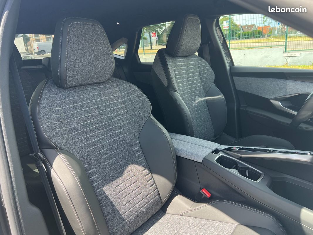 Peugeot 3008 1.2 hybrid 145 e-dcs6 allure (image 9)