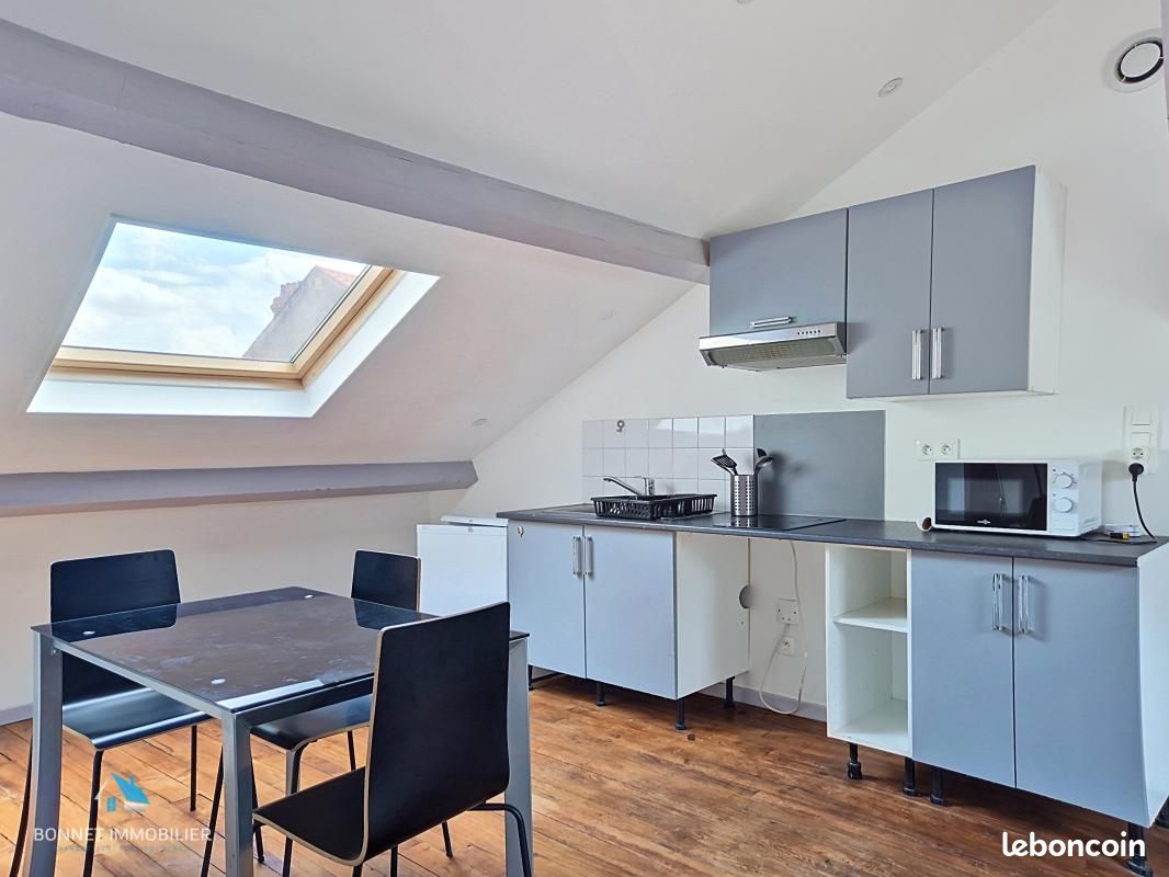 Appartement 2 pièces 28 m² · à Clermont-Ferrand · 28 m² · 585 €