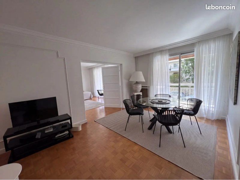 Appartement 3 pièces 73 m² · à Neuilly-sur-Seine · 73,3 m² · 2 650 €/mois