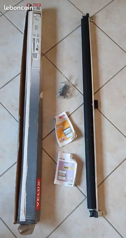 Store pare-soleil extérieur Velux (image 2)