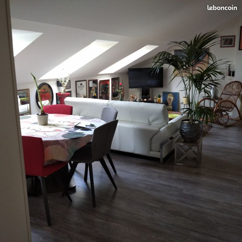 Appartement 4 pièces 84 m² · à Montrond-les-Bains · 84 m² · 678 €/mois