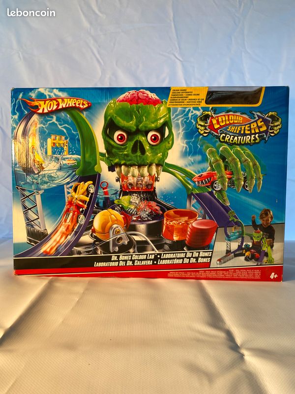 Hot Wheels Color Shifters Dr Bones Hot Wheels Color Shifters Dr Bones - Main Image