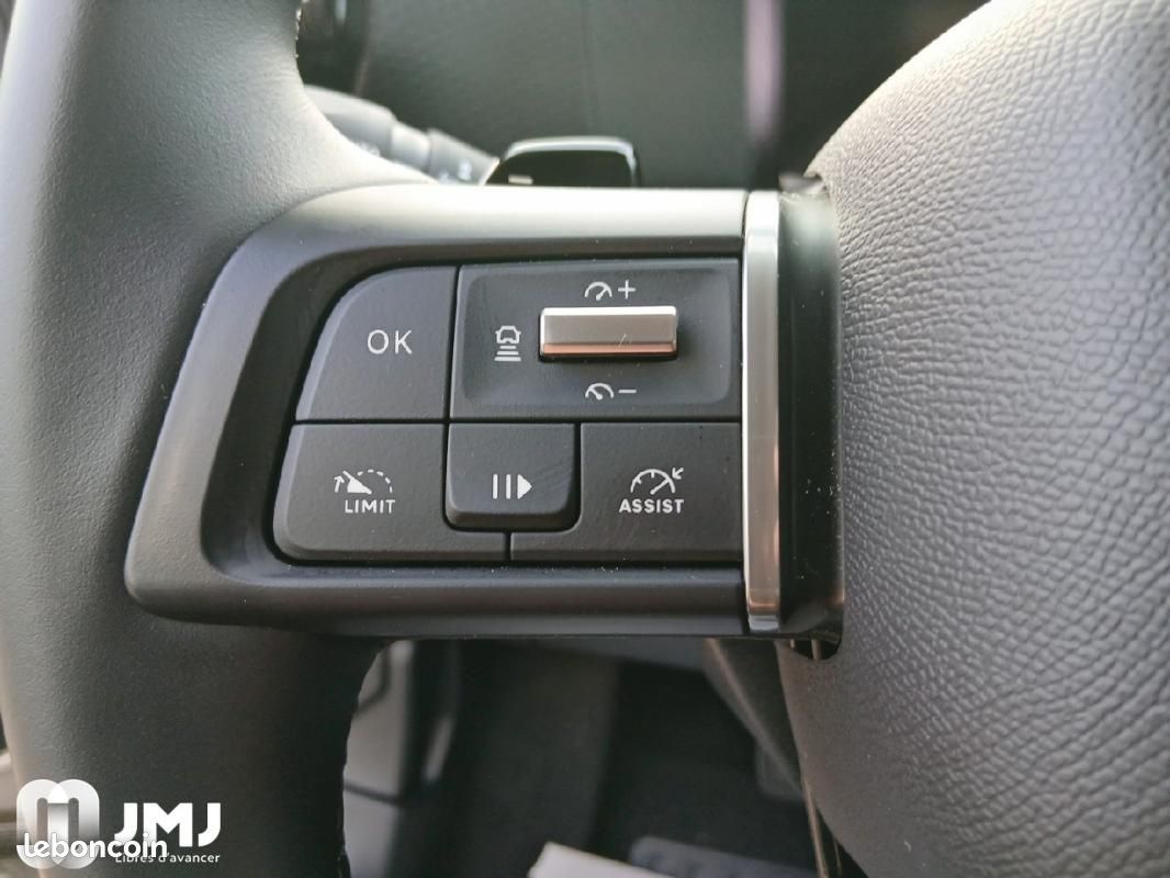 Citroën C4 PureTech 130 EAT8 Max (image 15)