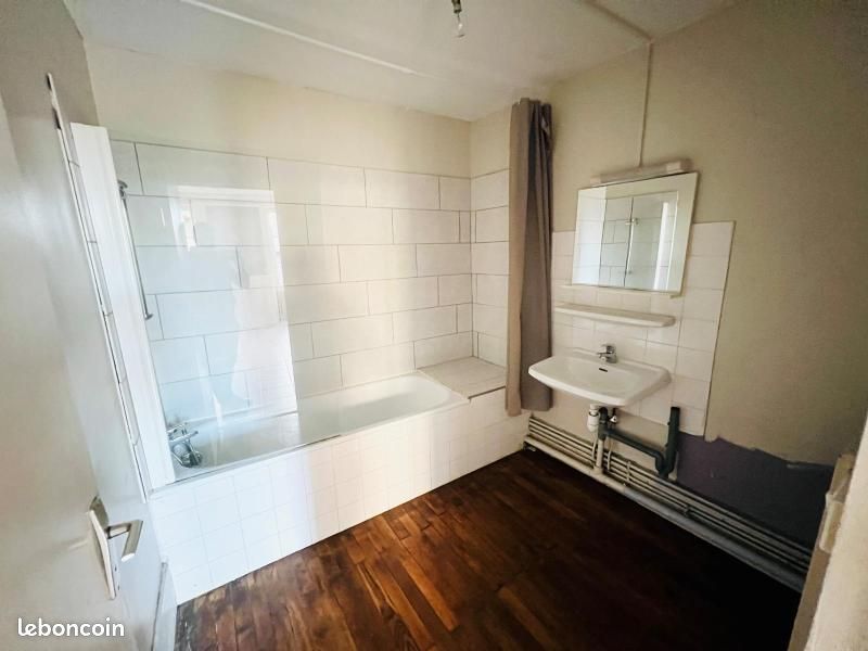 Appartement a louer macon - 2 pièce(s) - 75 m2 - Surfyn