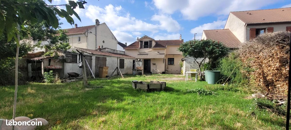 Maison 5 pièces 74 m² · à Livry-Gargan · 74 m² · 236 000 €