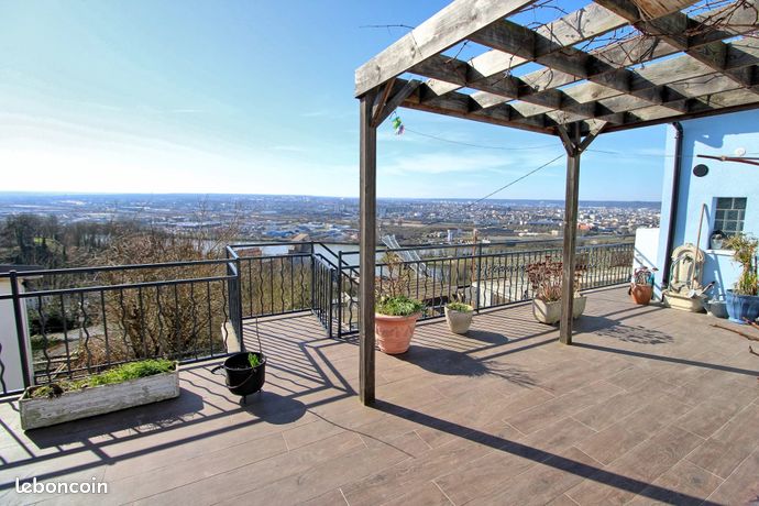 Maison 4 pièces 105 m²