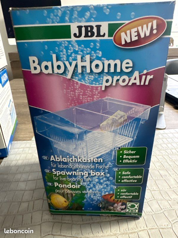 Je vends deux boîtes de maternité pour aquarium (image 1)