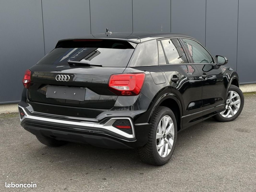 AUDI Q2 35 TFSI 150 S-Tronic S Line avec Caméra et Hayon électrique (image 20)
