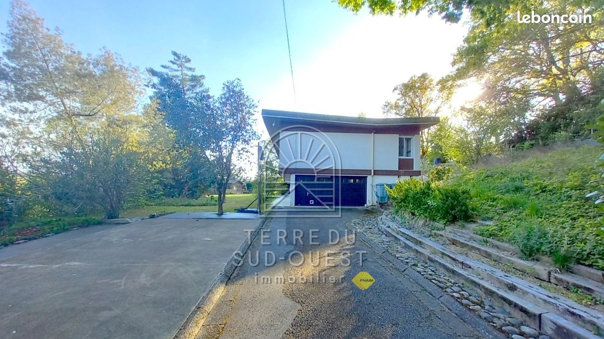 Maison 7 pièces 187 m² · à Mourenx · 187 m² · 300 000 €