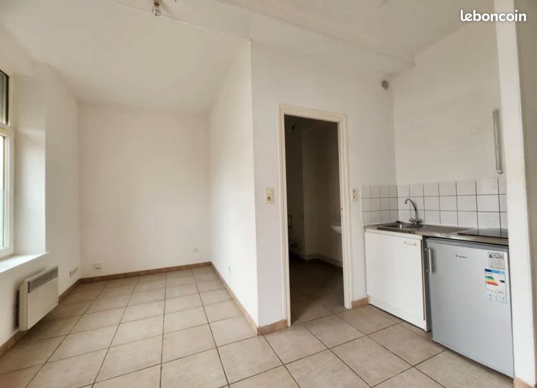 Appartement 1 pièce 18 m² · à Maubeuge · 18 m² · 350 €