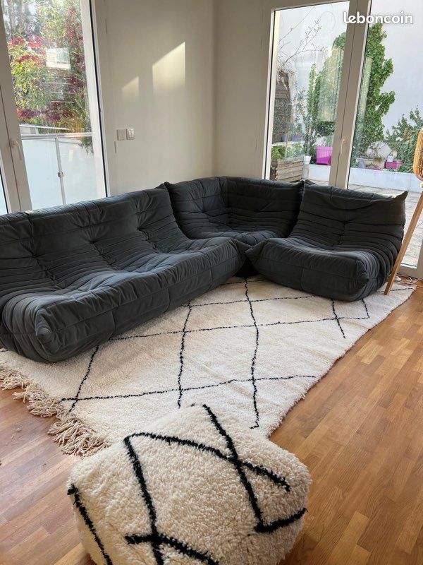 canapé 3 places et Chauffause Togo ligne Roset
