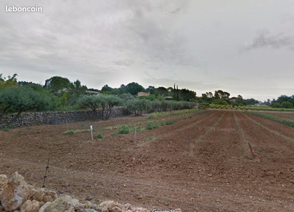 Terrain 1 400 m² Carces · à Carcès · 135 000 €