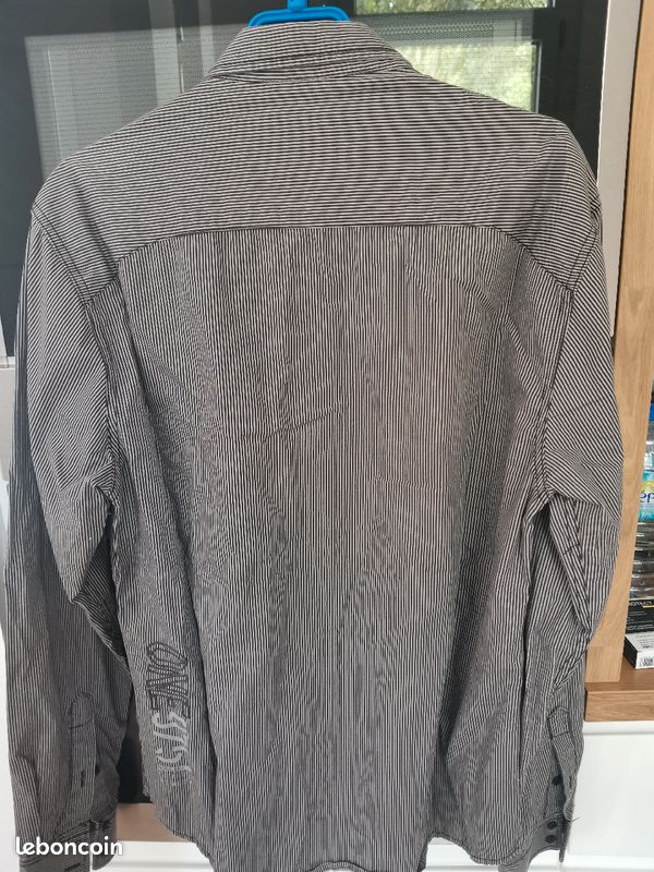 Neuve chemise manches longues Jack&Jones (image 2)