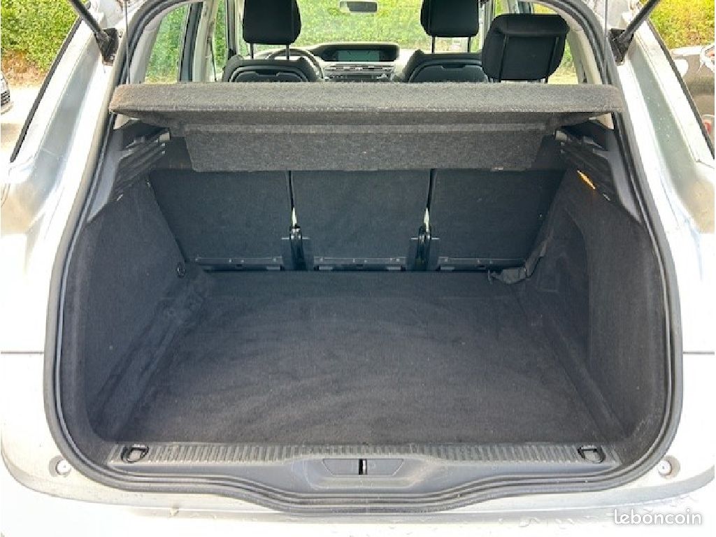 Citroën C4 Picasso PureTech 110 SetS Attraction (image 10)