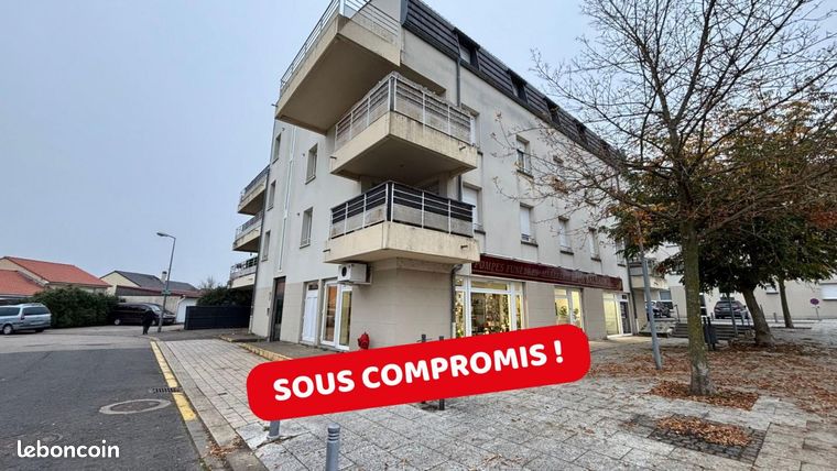 https://img.leboncoin.fr/api/v1/lbcpb1/images/0a/d2/b5/0ad2b5431ecd0426227b2e174f32a44335a88a44.jpg?rule=ad-image