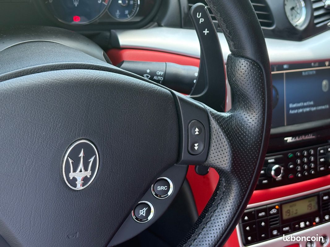 Maserati granturismo s 4.7 v8 boite f1 / bose (image 21)