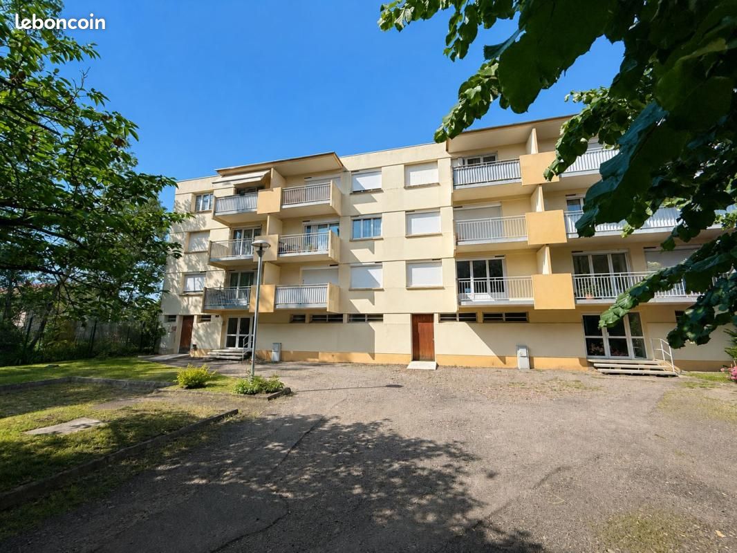 Appartement 3 pièces 63 m² · à Roanne · 63 m² · 74 900 €