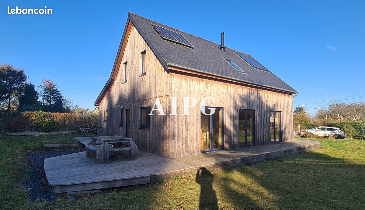 Maison 5 pièces 100 m² · à Lantic · 100 m² · 1 020 €/mois