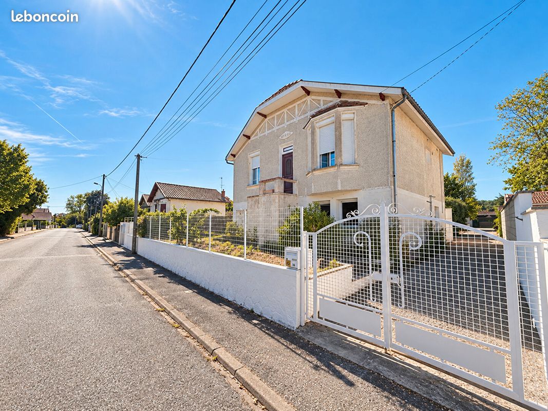 Maison 6 pièces 136 m² · à Coutras · 136 m² · 255 000 €