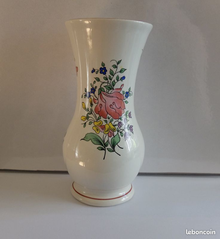 Vase de la faïencerie K G Luneville à décor floral « Réverbère » (image 2)