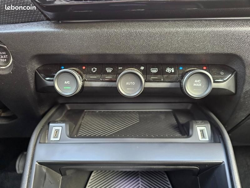 Citroen C4 PureTech 130 Shine EAT8 (image 31)