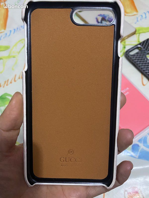 Coque de marque iPhone 8plus (image 2)